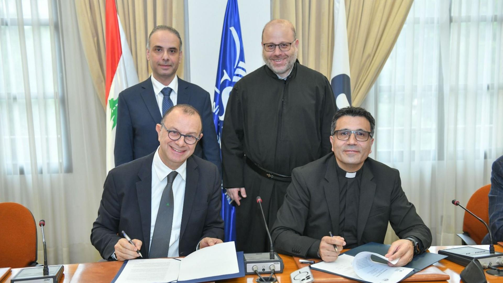 مذكرة تفاهم بين جامعة الروح القدس - الكسليك وملتقى التأثير المدني
