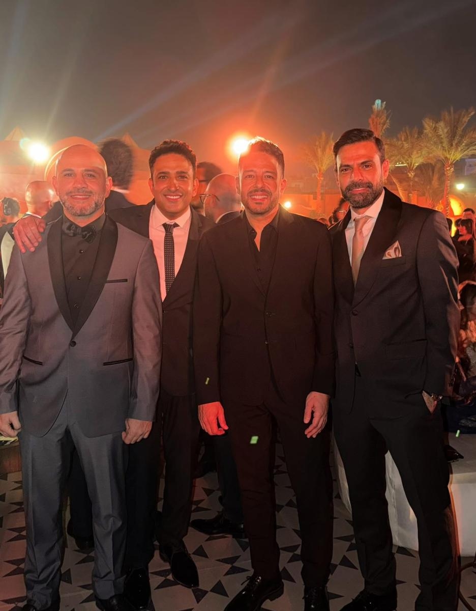 زفاف يتحوّل إلى تجمع ضخم لنجوم الفن في مصر