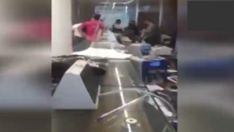 Four depositors storm BLOM Bank in Haret Hreik, leave with $11,000 before Army arrival