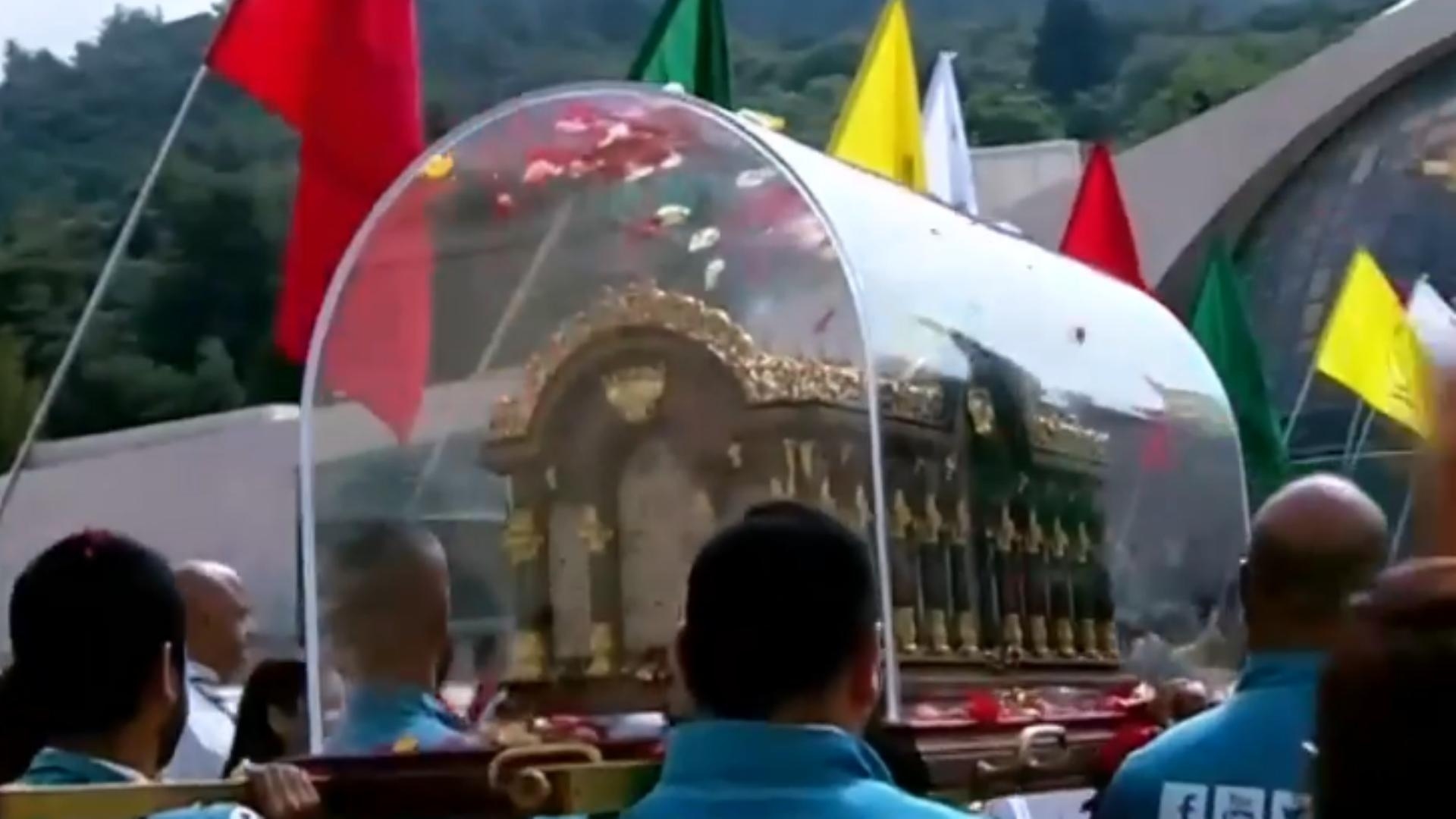 Watch: Relics of Saint Thérèse Arrive in Bkerke
