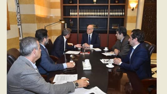 Mikati chairs meetings over oil and electricity, receives Wronecka on farewell visit