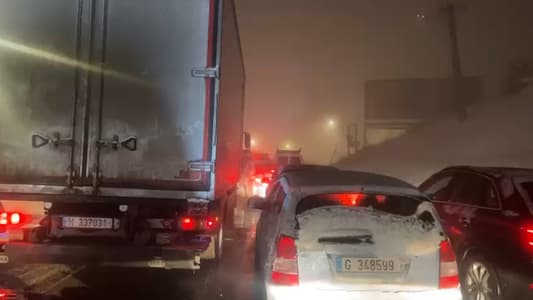 Citizens stranded on the Dahr al-Baydar road due to snow renewed their plea through MTV to the security forces and the Ministry of Public Works to open the road and rescue the families