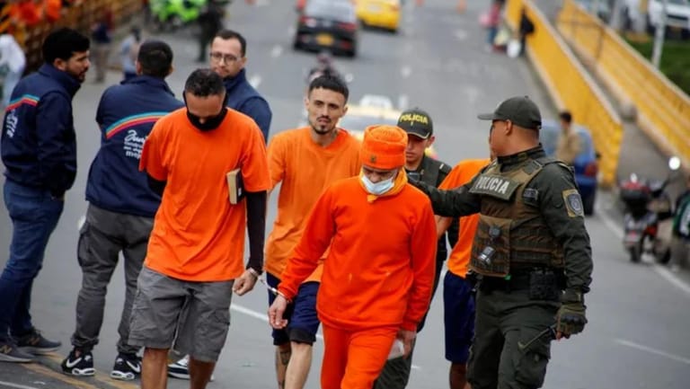 Colombia denounces mass deportation of citizens from Ecuador