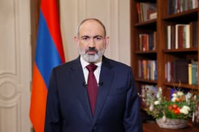 Armenian PM calls for referendum on new constitution