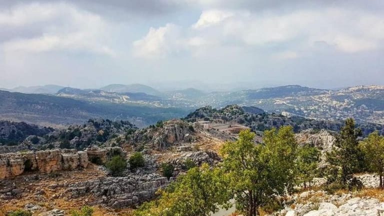 بعد حادث إطلاق النار... أهالي جرد جبيل: لتسليم المرتكب!