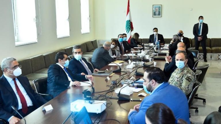 دياب معلّقاً على الاحتجاجات: ما رأيناه لا يشبه مطالب الناس