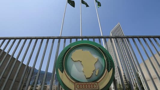 African Union calls for end to Omicron travel curbs on some African nations