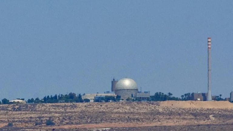 لبنان "يتحضّر" لسيناريو انفجار ديمونا منذ العام 2012