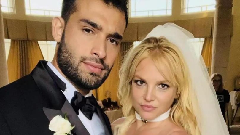 Britney Spears and Sam Asghari Sign Prenup to Protect Singer's Past Earnings