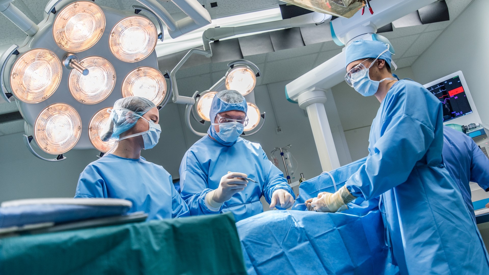 World’s Largest Kidney Stone Removed