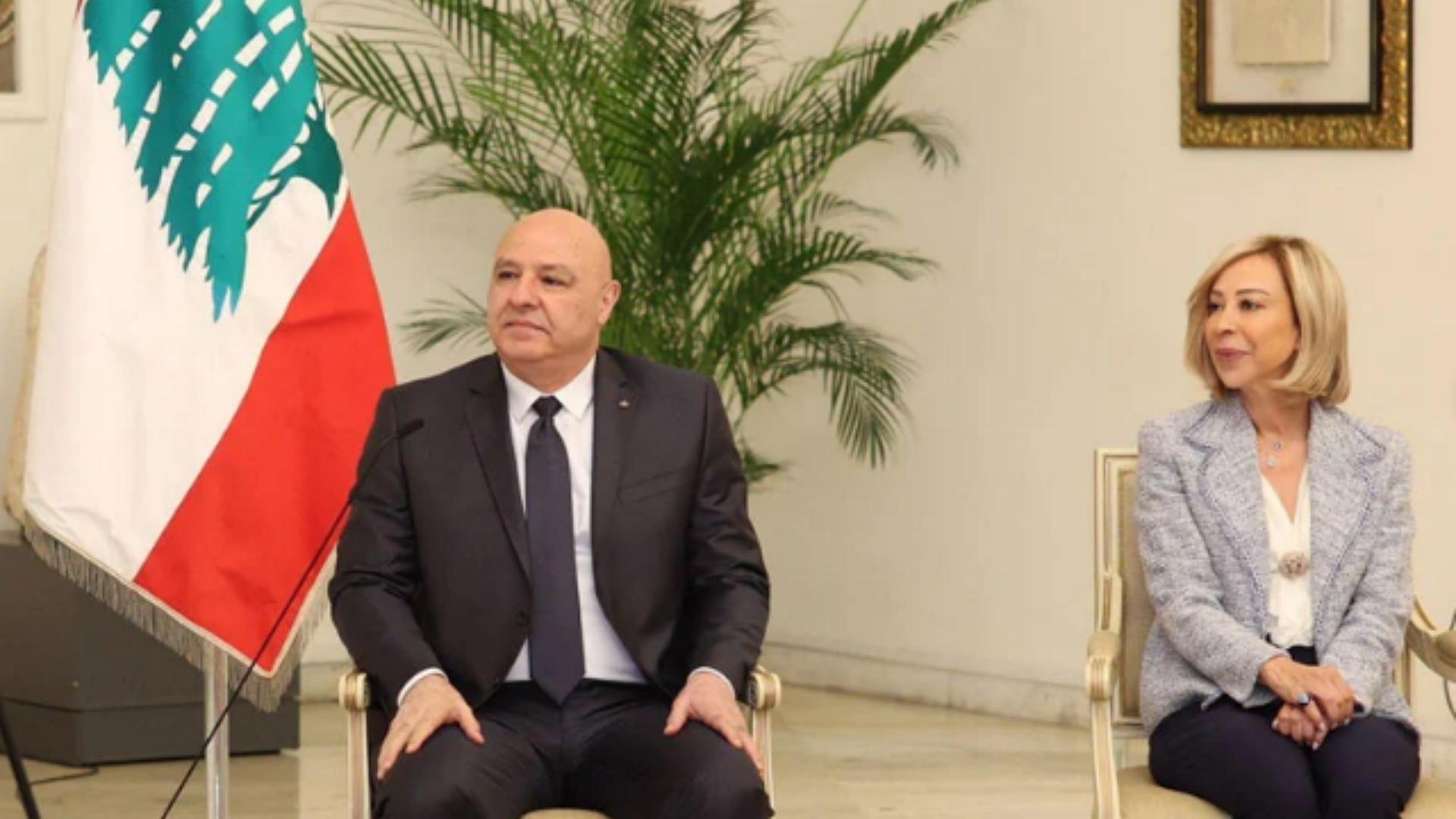 مشهدٌ قلّ نظيره في الحياة السياسية: عهدٌ يعطي الأولوية للإنسان