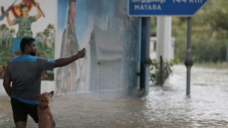 Heavy rain, floods kill at least 17 in Sri Lanka