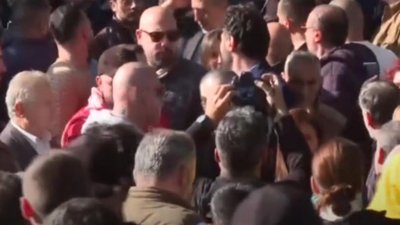 النائب فراس حمدان: نحن لا نتفاوض إنّما نوجّه رسائل إلى كلّ من اجتمعنا معهم اليوم بالوقوف إلى جانب أهالي الضحايا وإلى جانب العدالة