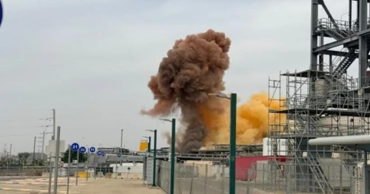 3 injured in explosion at Intel factory in Israel