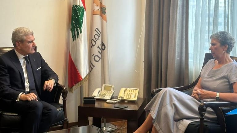 عيسى الخوري عرض مع سفيرة سويسرا لتأثير التغيرات في المنطقة على لبنان