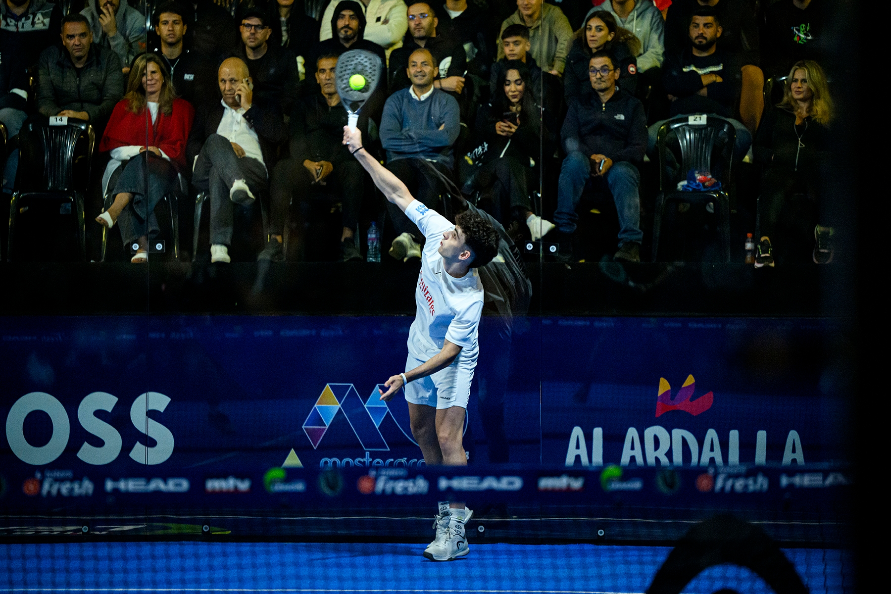 Courts بطلاً للنسخة الثانية من "مايك سبور بادل ليغ"