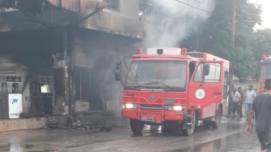إهماد النيران في محطة المحروقات في تل عباس