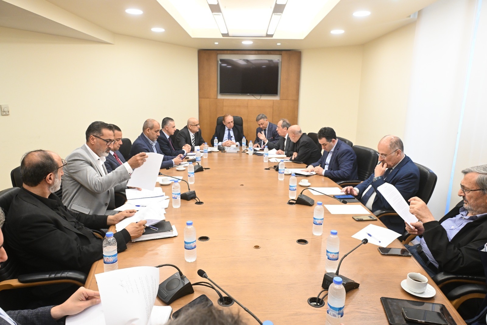البستاني بعد اجتماع لجنة الاقتصاد: مستمرون في مكافحة الفساد... وندعو لتوسيع رقابة قانون الشراء العام