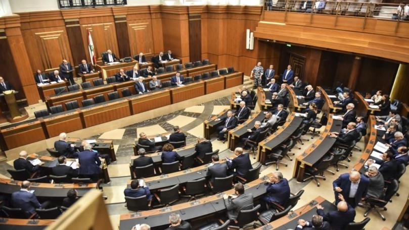 التشريع في زمن الانتخابات البلدية... 99 في المئة من الاقتراحات إلى اللجان