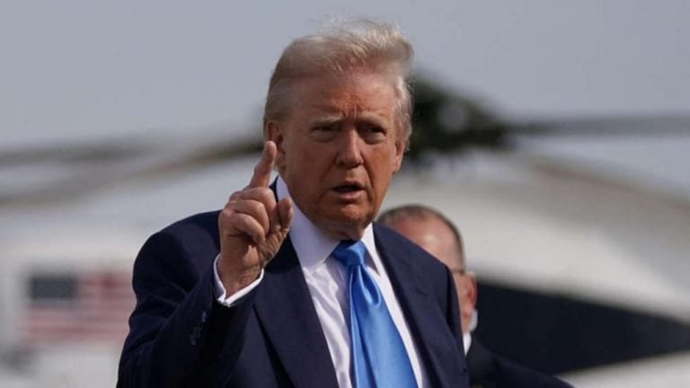 ترامب: الإيرانيون اتصلوا بكل احترام ليطلبوا الإذن