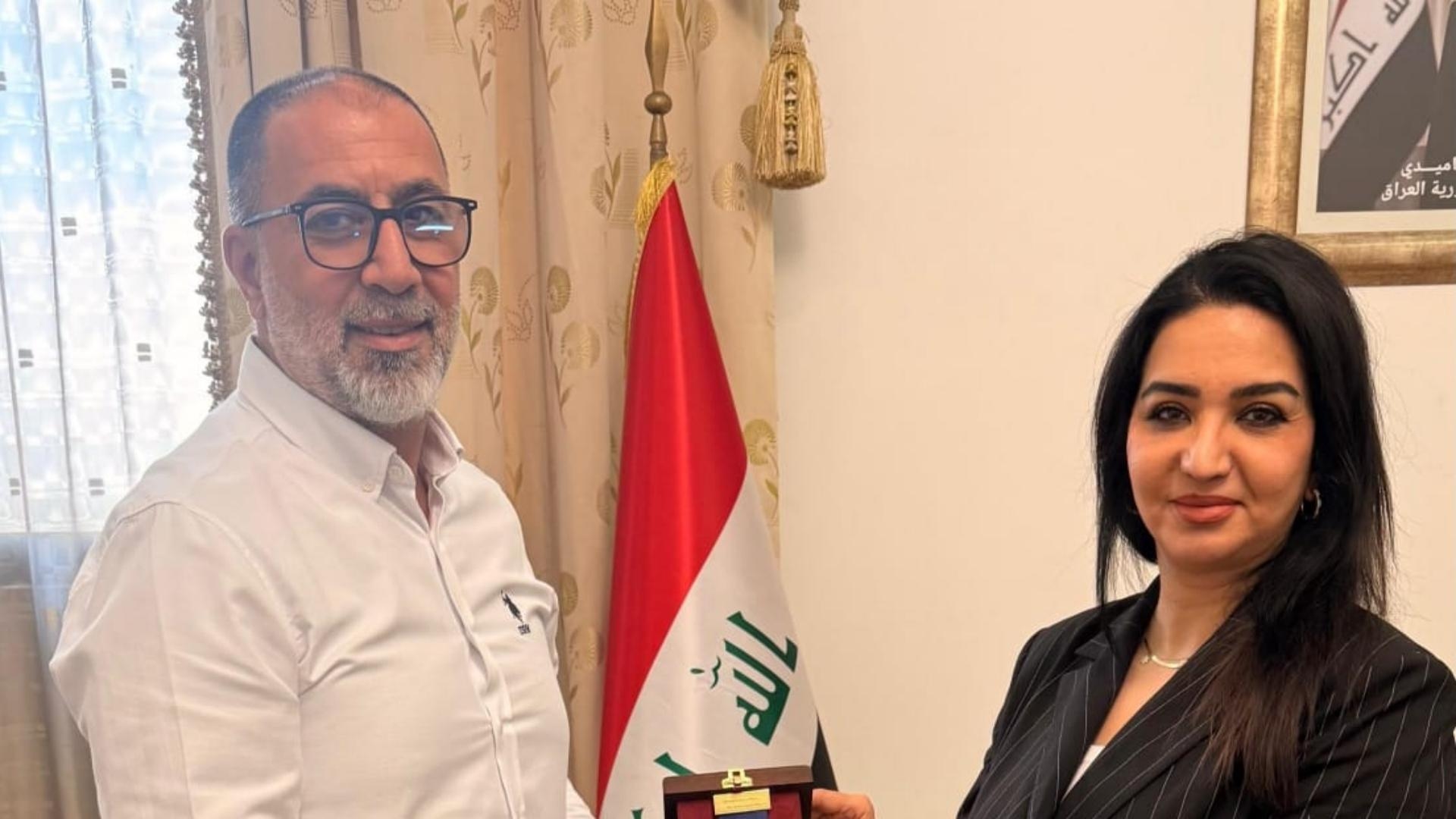 "من حقّي الحياة" تكرّم القائمة بأعمال السفارة العراقية في لبنان