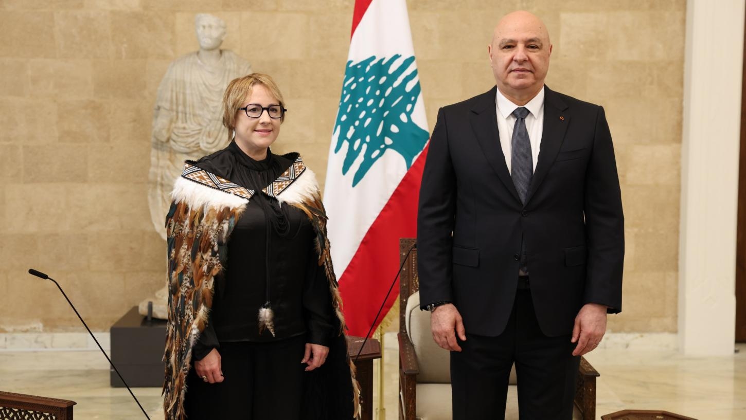 President Aoun receives credentials of 6 newly appointed ambassadors