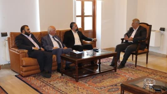 عبود التقى السفير التركي ووفداً من "المستقبل" في بيروت