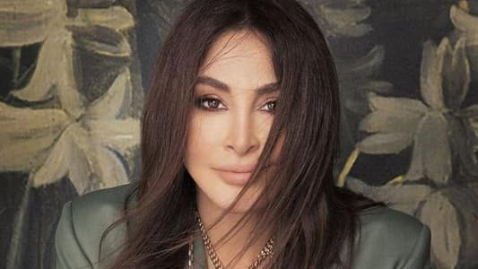 بالفيديو: إليسا بكت تأثراً بدموع هذه السيدة