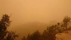 "صيفية" في عز الربيع: حرّ وغبار وأمطار موحلة