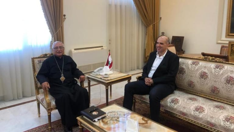 العبسي عرض مع لويس لحود للملف الزراعي وتنظيم مؤتمر للقطاع في تموز