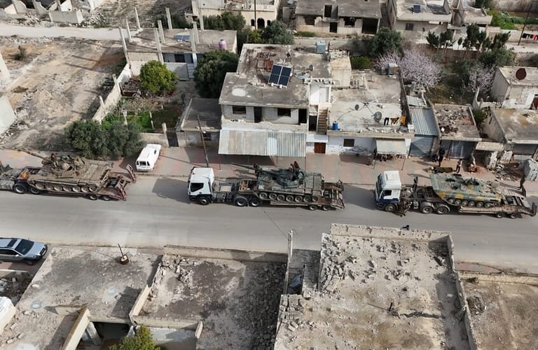 استهداف بلدة حوش السيد علي على الحدود اللبنانية السورية بقذائف صاروخية ومدافع الهاون من داخل الأراضي السورية وتضرّر في الأبنية والمنازل