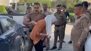 بالفيديو: شجارٌ بين ضابط وضابطة وعقابٌ للاثنين