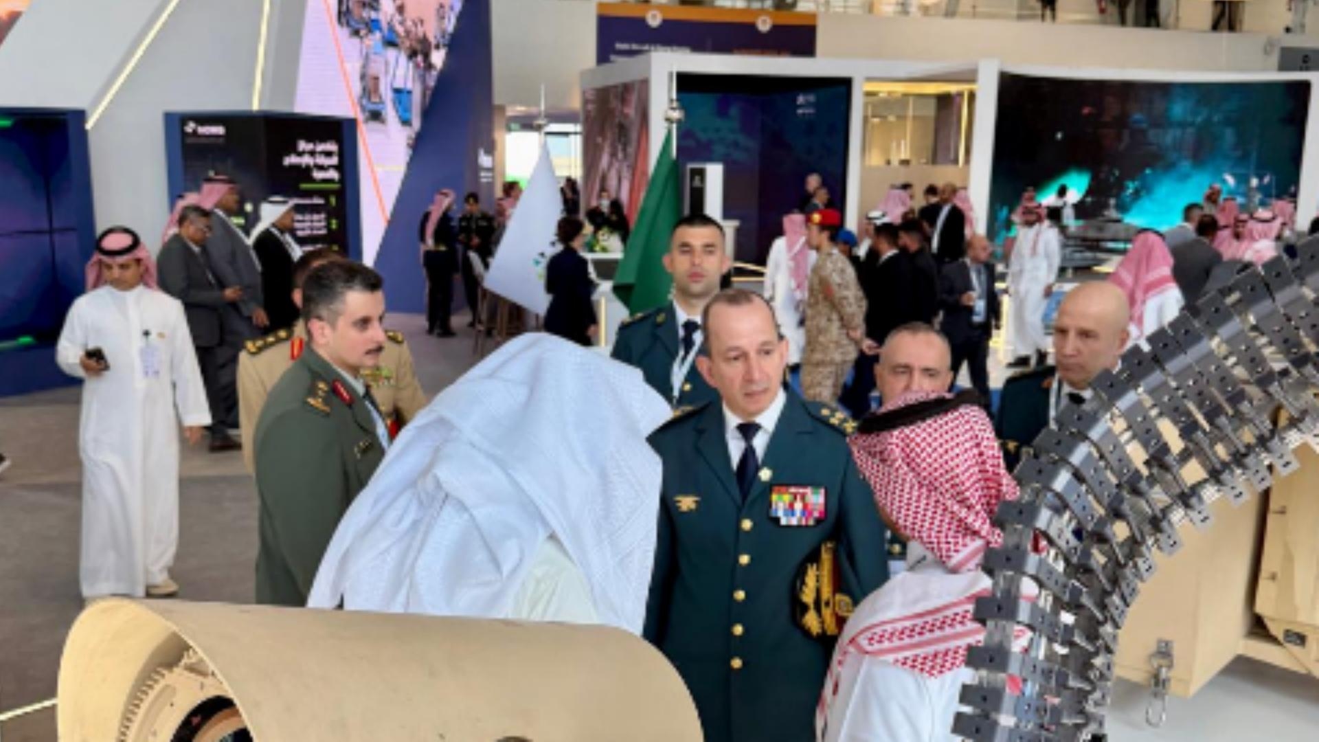 قائد الجيش زار السعودية... وتشديد على ضرورة دعم المؤسسة العسكرية