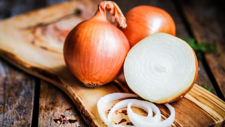 تناول البصل يسهّل عمليّة الهضم