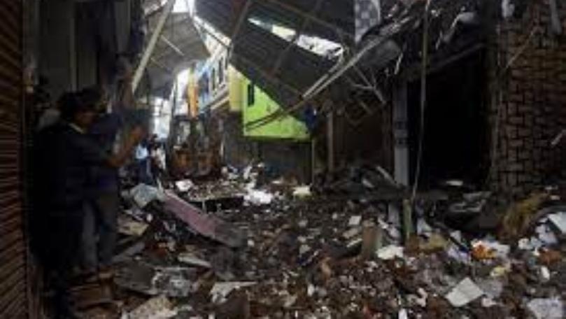 Heavy rain in India triggers floods, landslides; at least 125 dead