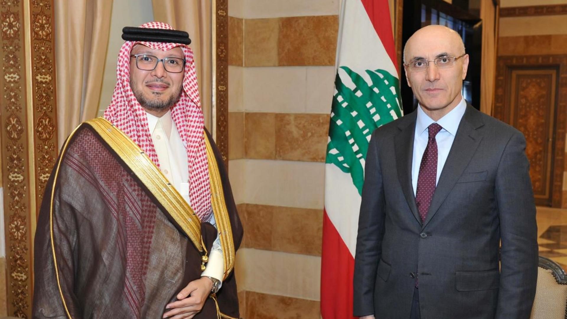 البخاري زار وزير الداخلية