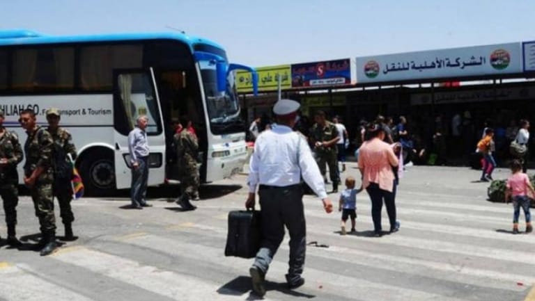 ما يحصل بين لبنان وسوريا: نواطير للخبز والدولارات... و"العروس علينا"