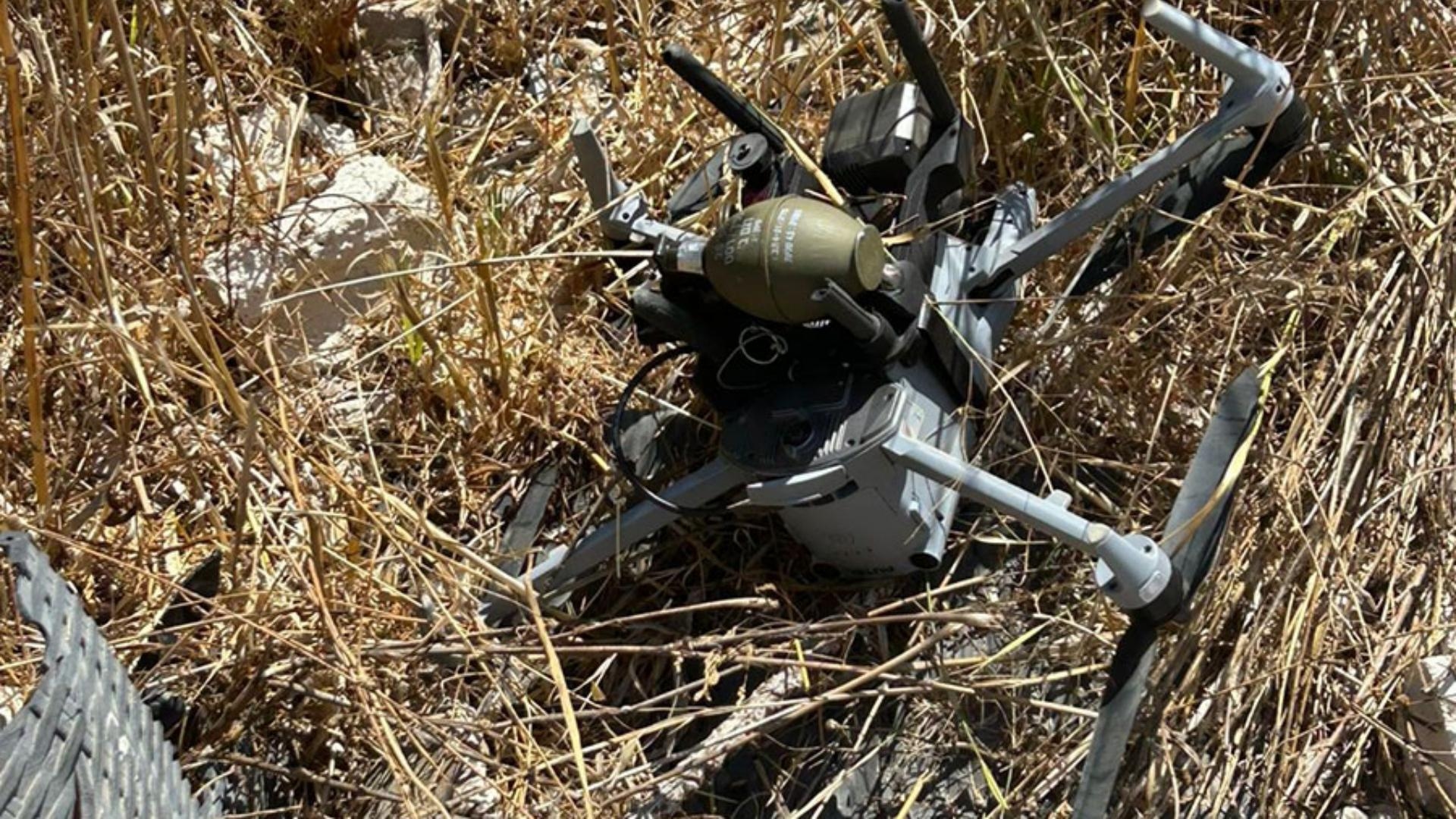 بالصّور: سقوط مسيّرة في خراج ميس الجبل