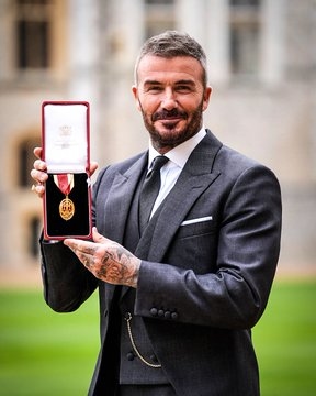 الملك يكرّمه… لحظة الفخر الأكبر في حياة ديفيد بيكهام