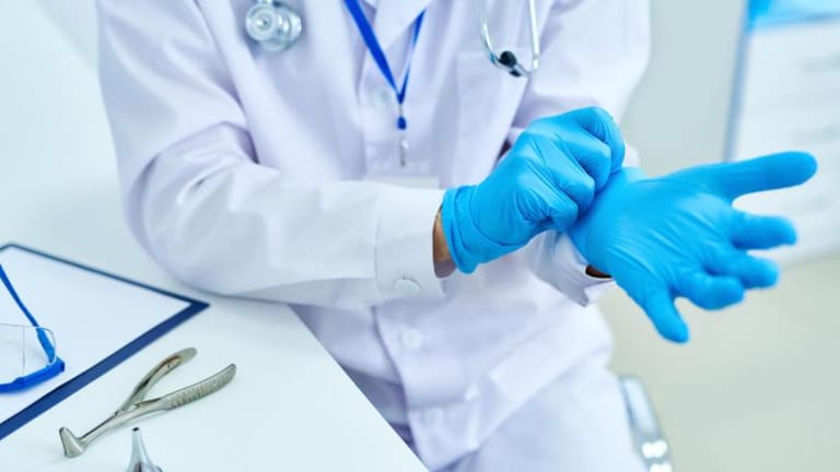 خطوة أولى من الأطبّاء قبل الإضراب