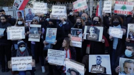 Families of Beirut blast victims protest in front of Justice Palace