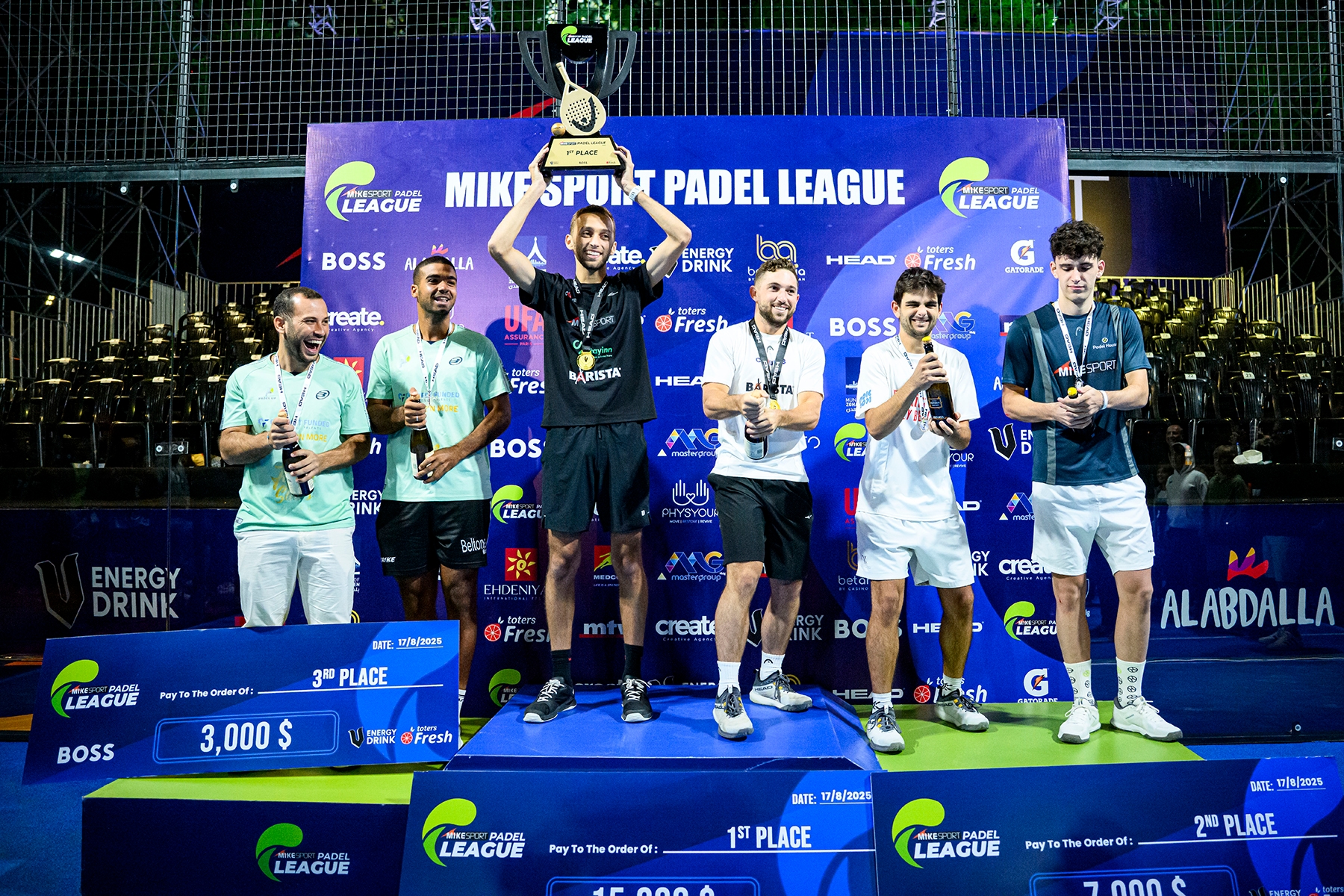 Courts بطلاً للنسخة الثانية من "مايك سبور بادل ليغ"