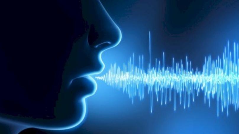 هل للطّول والوزن تأثير في الصّوت؟