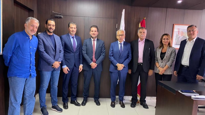 وفد المديرين العامين بحثوا مع البساط في التحديات والمطالب