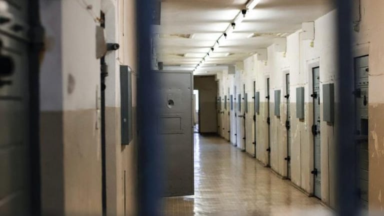 موردو المواد الغذائية لبعض السجون: اصرفوا أموالنا للاستمرار في التسليم