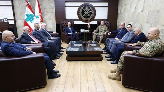 Army chief broaches general situation with Sovereign Front for Lebanon delegation