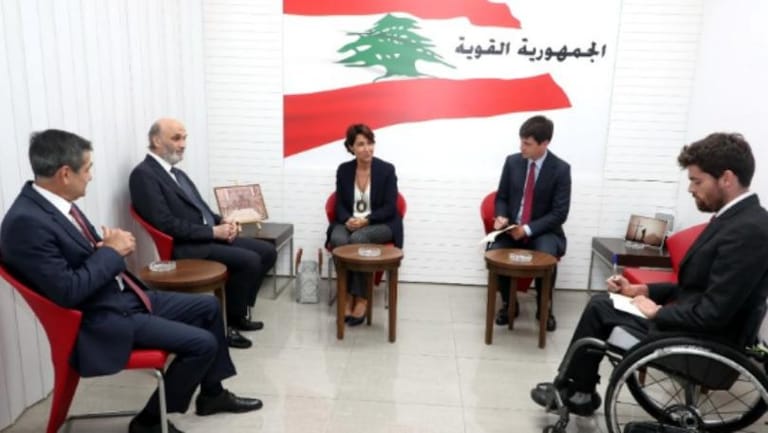 Geagea meets French Ambassador, says “LF doesn’t believe a consensual president can push matters towards solution”