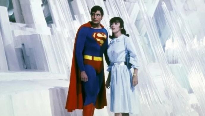 مأساة بطلة "سوبر مان"... عاشت التشرد وأكلت من القمامة ثم ماتت بجرعة زائدة