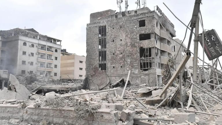 "الحزب" يريد الإعمار... مجاناً