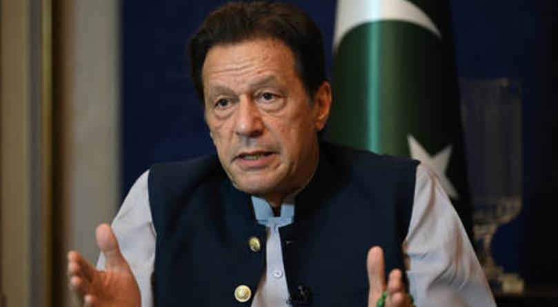 Ex-PM blames Pakistani military for his arrest